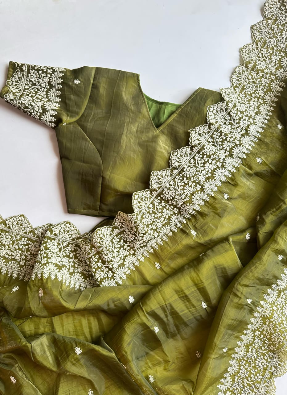 Asvi Floral Butta-3 β Elegant Pure Crush Silk Saree