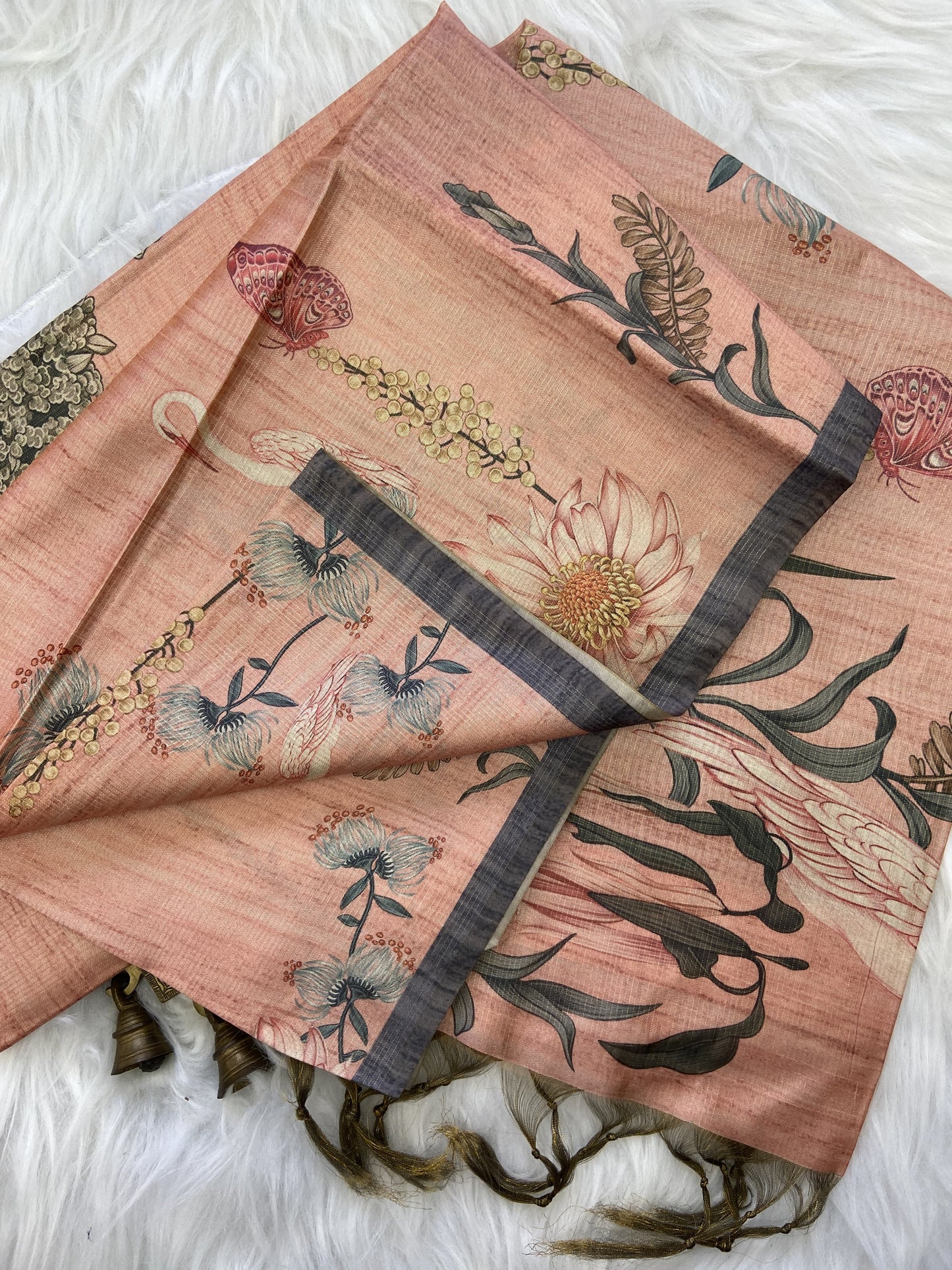 Soft Tussar Silk Saree with Zari Lines &amp; Printed Blouse