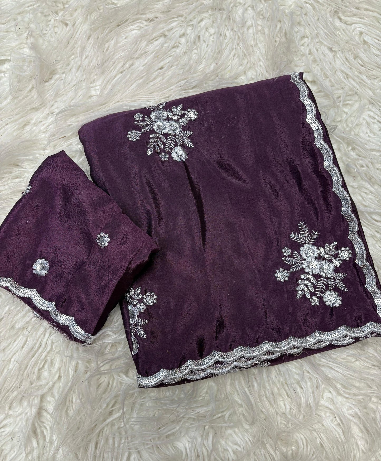 Chinnon Silver Butta Magic – Elegant Party Wear Saree