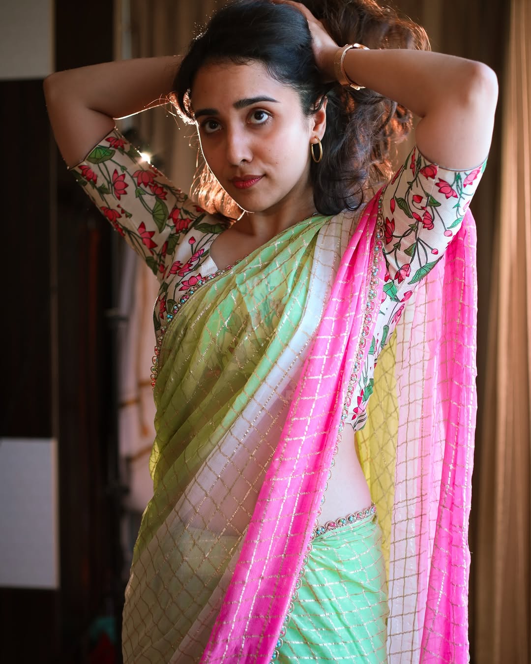 Tri-Color Zari Woven Chex Georgette Saree – Radiate Elegance in Every Hue