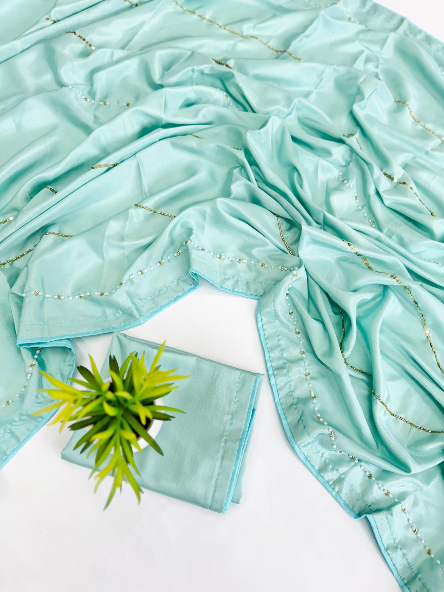 Grace in Every Thread – Handcrafted Semi Pure Silk Saree