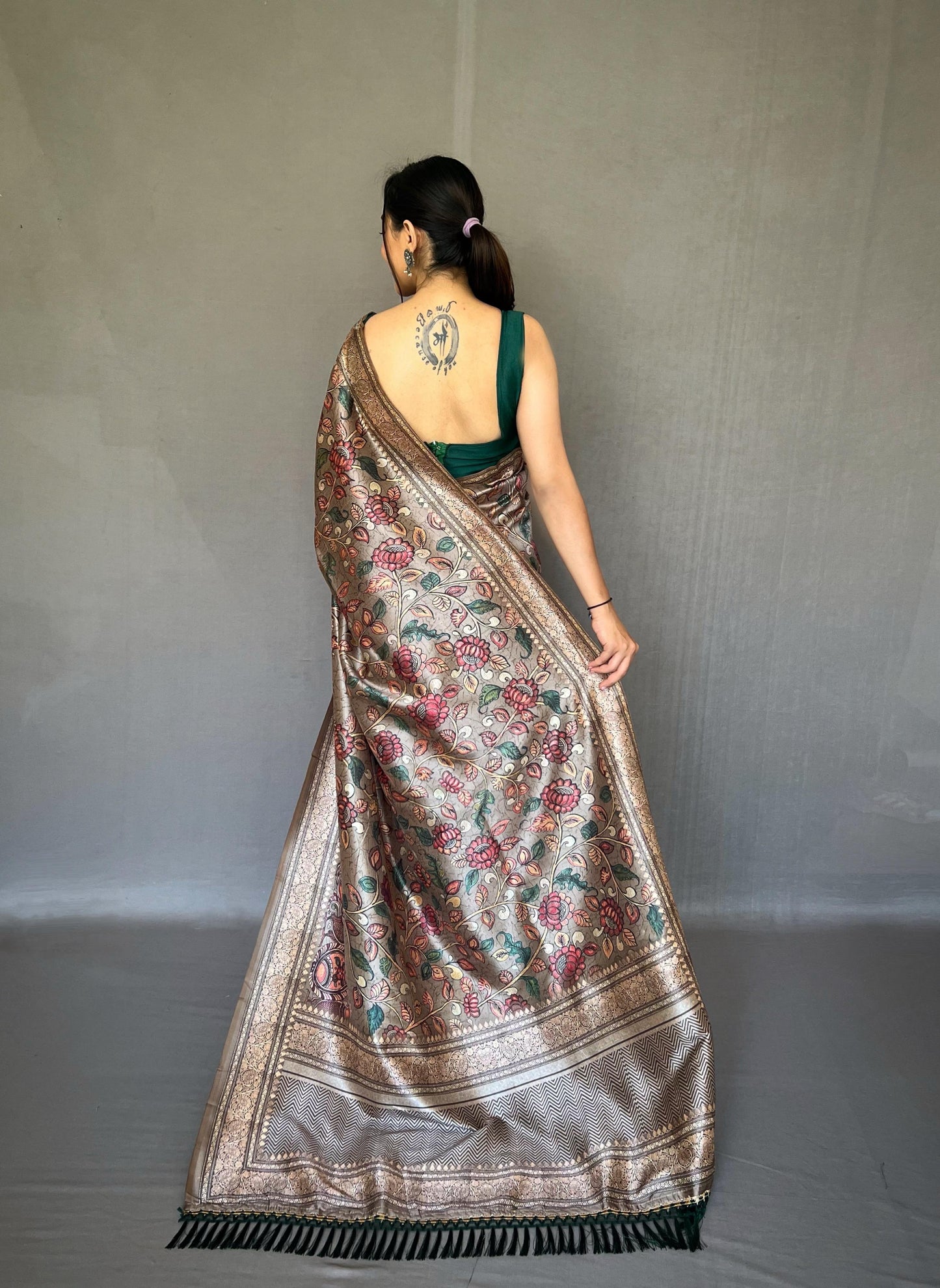 DIVA Kalamkari Fusion Soft Silk Saree – A New Age of Elegance