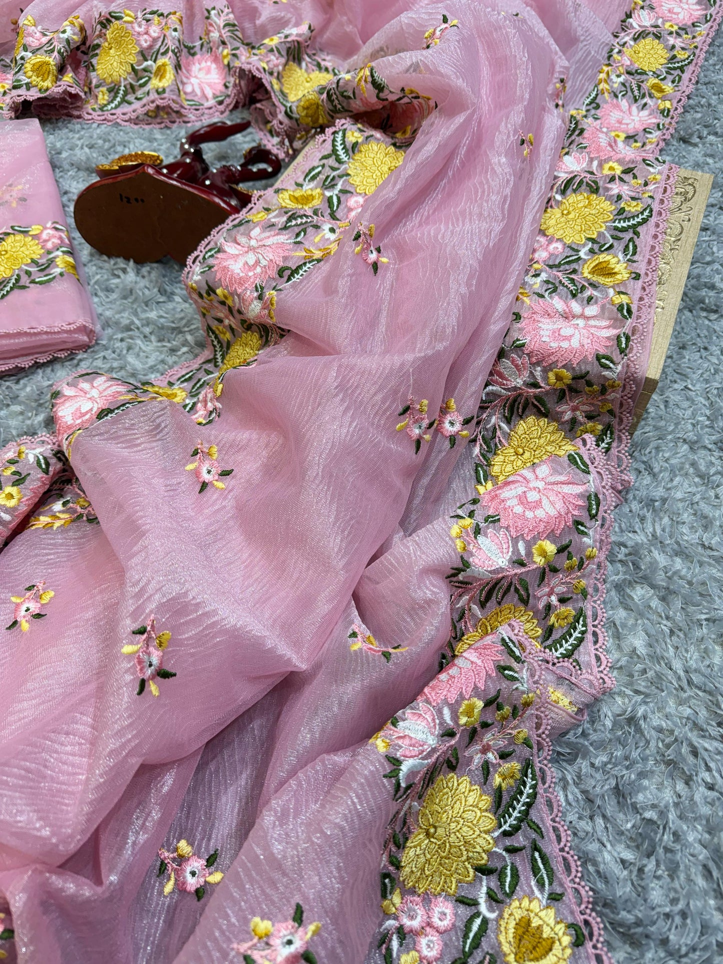 VF Designer Banarasi Crush Saree with Multicolour Thread Embroidery & Fancy Lace Border – Elegant Occasionwear | C-257RF