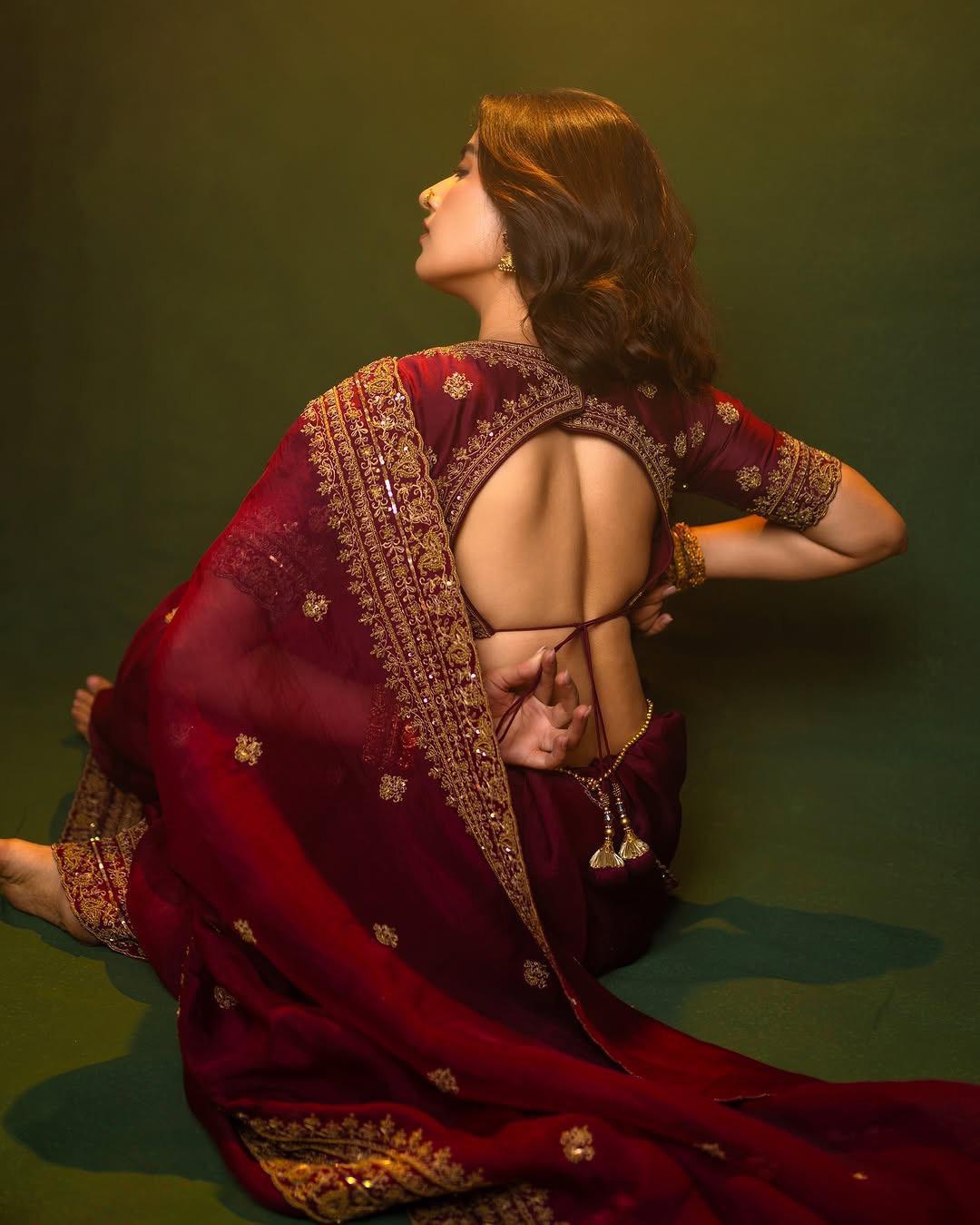 VF Pure Soft Silk Organza Saree with All-Over Sequin & Thread Embroidery + Heavy Border – Elegant Designer Drape | C-1153RF